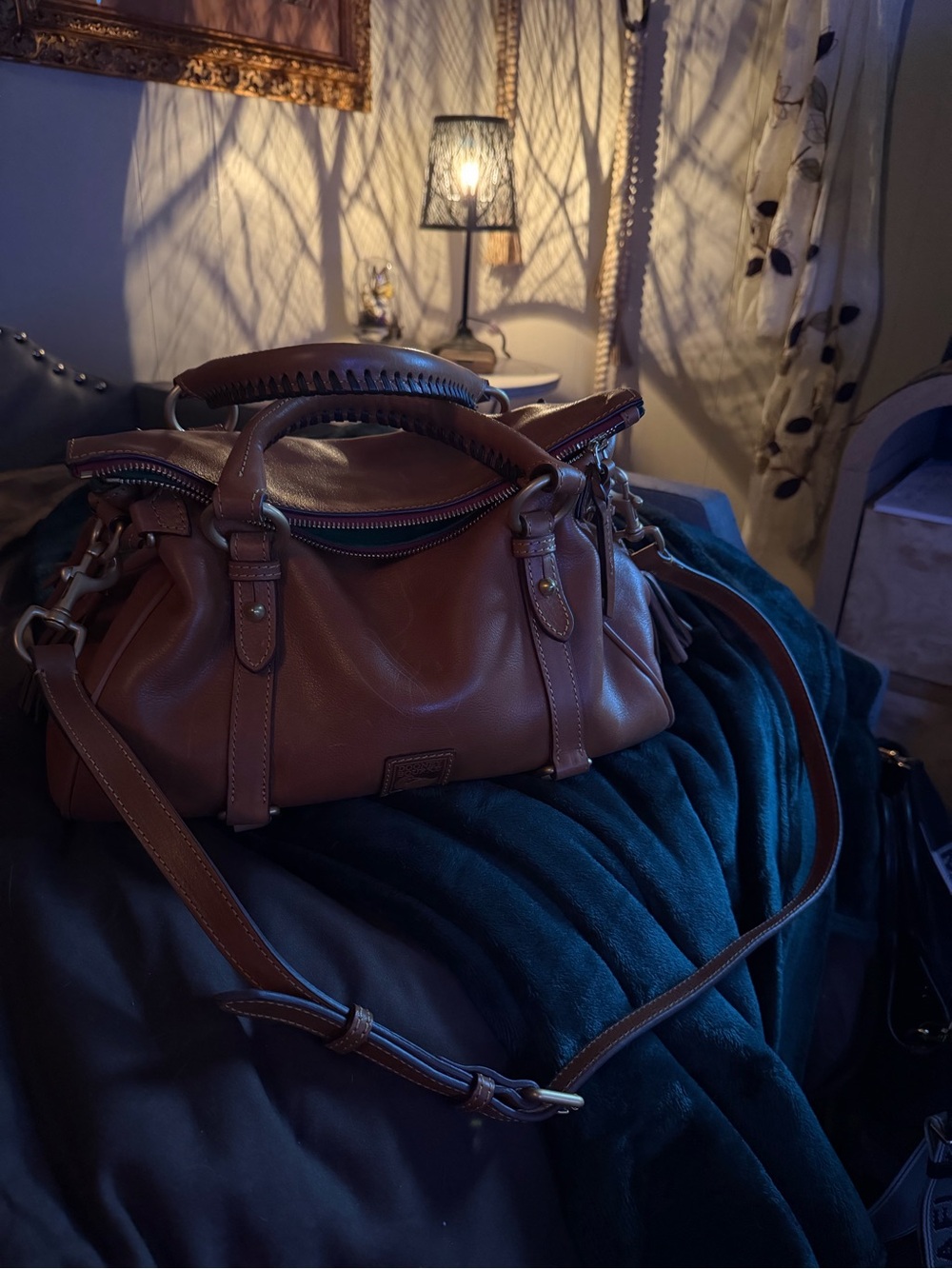 Dooney and bourke florentine satchel. Natural